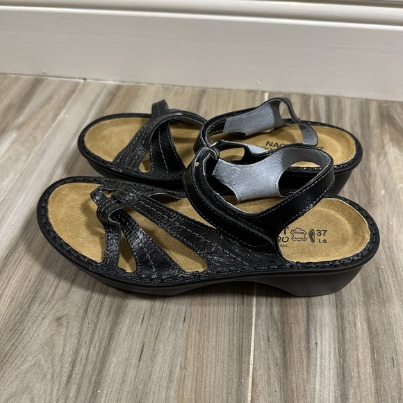 NAOT Sandals Black Paris Leather Sandal Israel Made Womens Size 37 US 7 Casual - Picture 5 of 10
